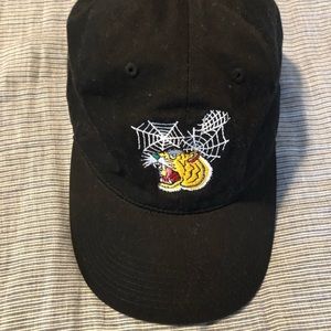 cool stitched tiger hat🔥🔥